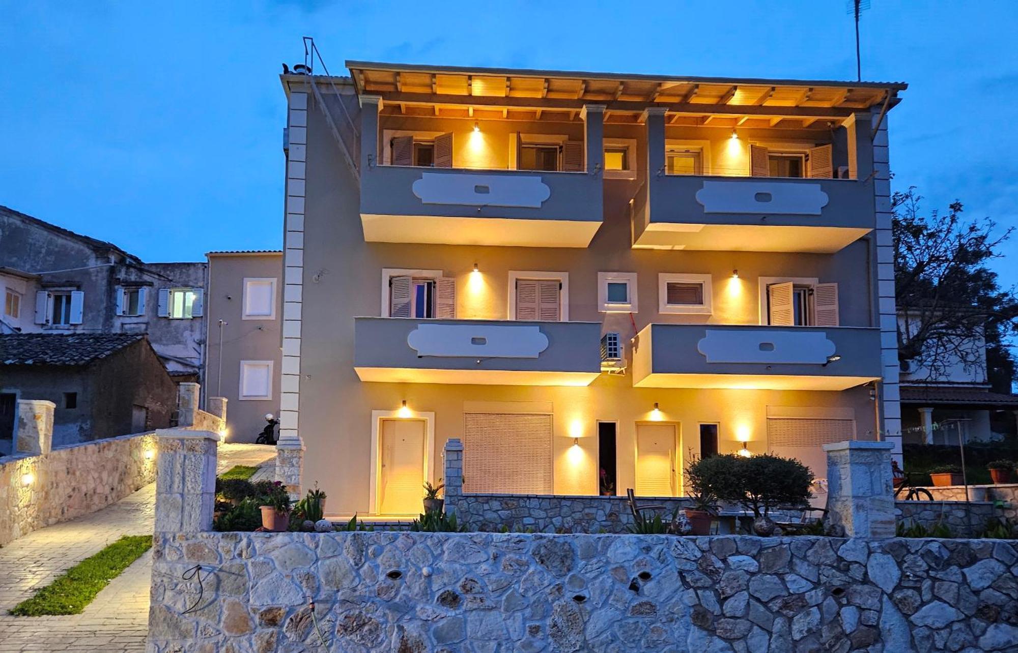 Grey Luxury House Apartment Ipsos Bagian luar foto