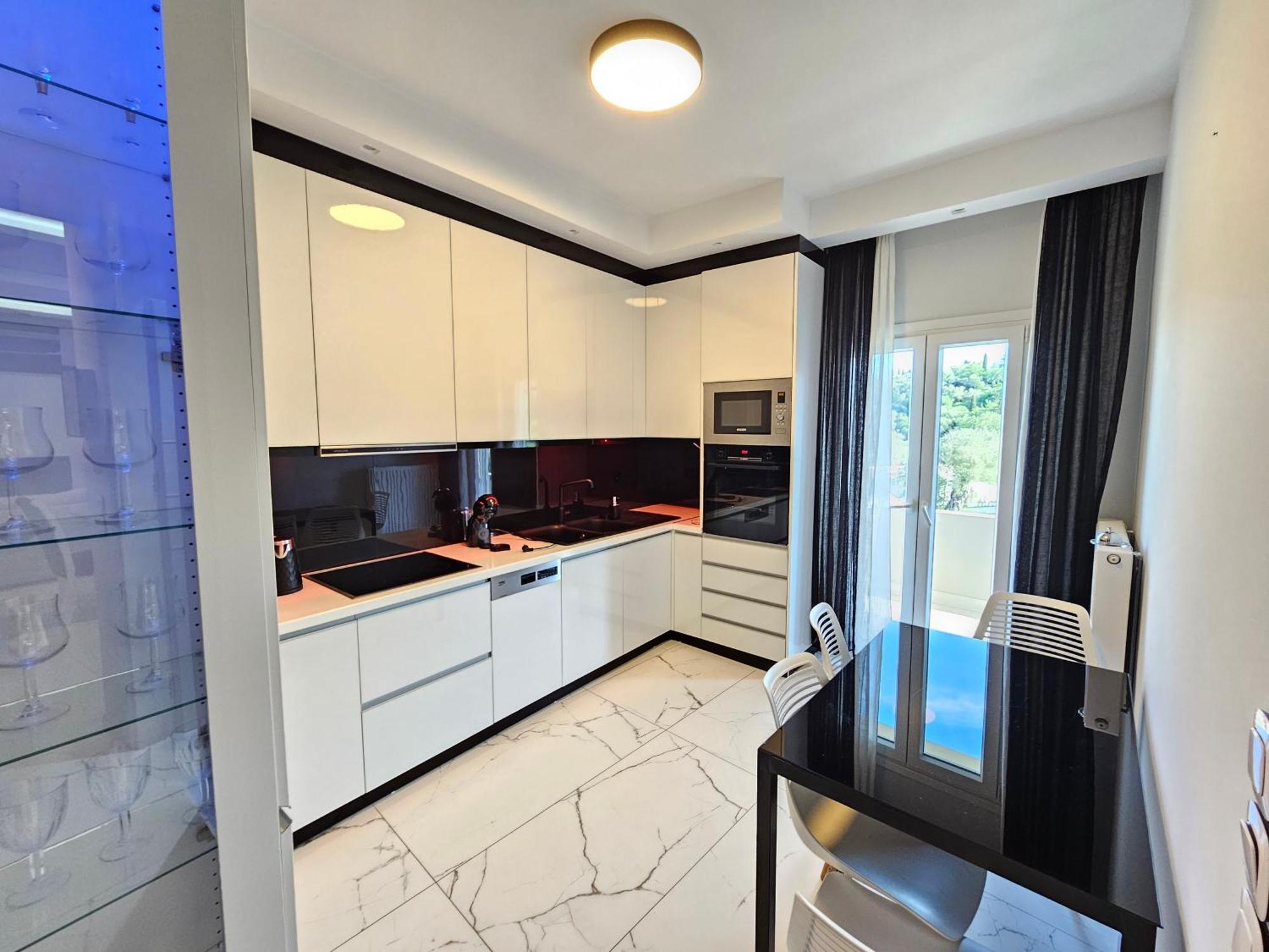 Grey Luxury House Apartment Ipsos Bagian luar foto