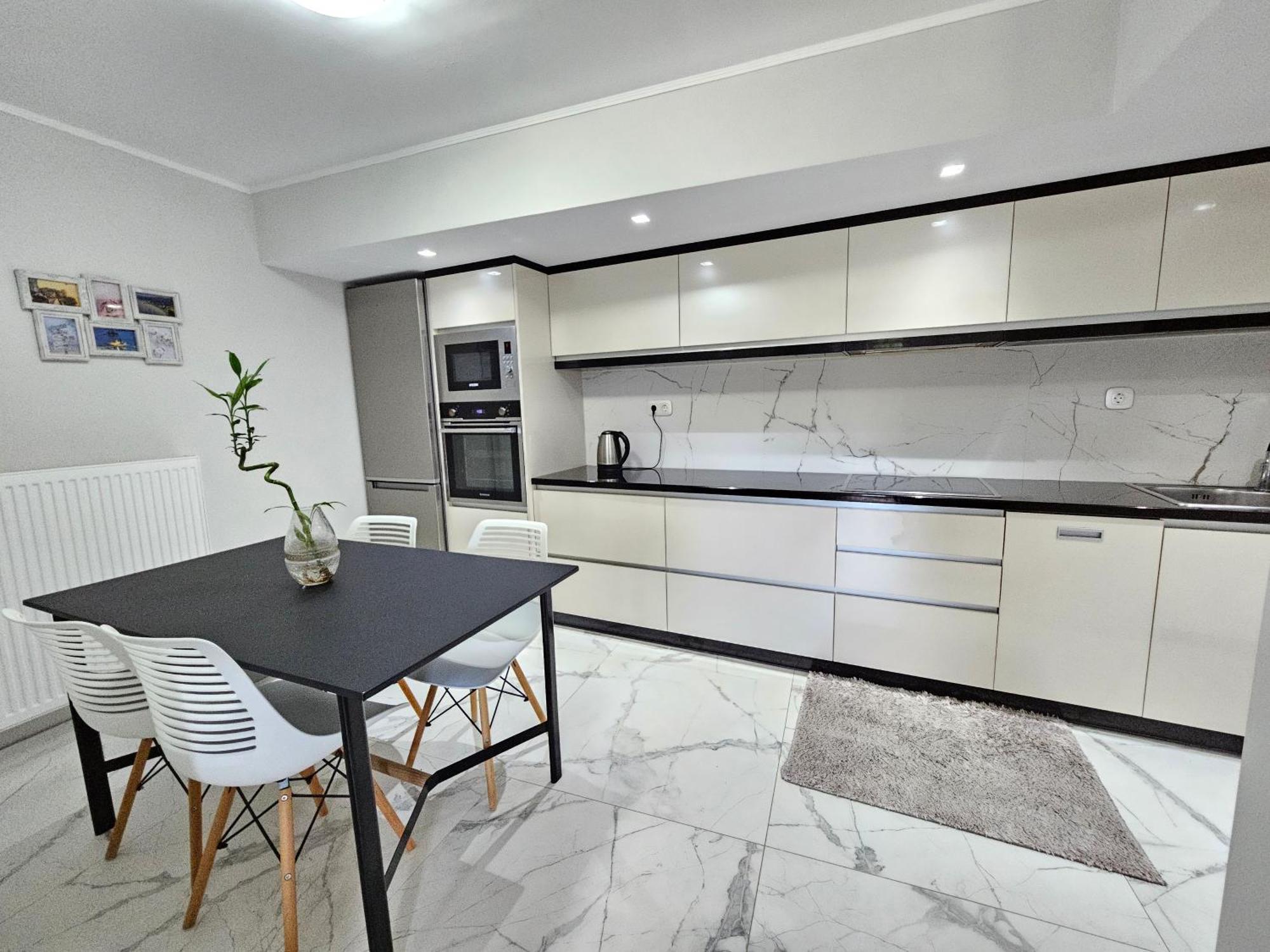 Grey Luxury House Apartment Ipsos Bagian luar foto