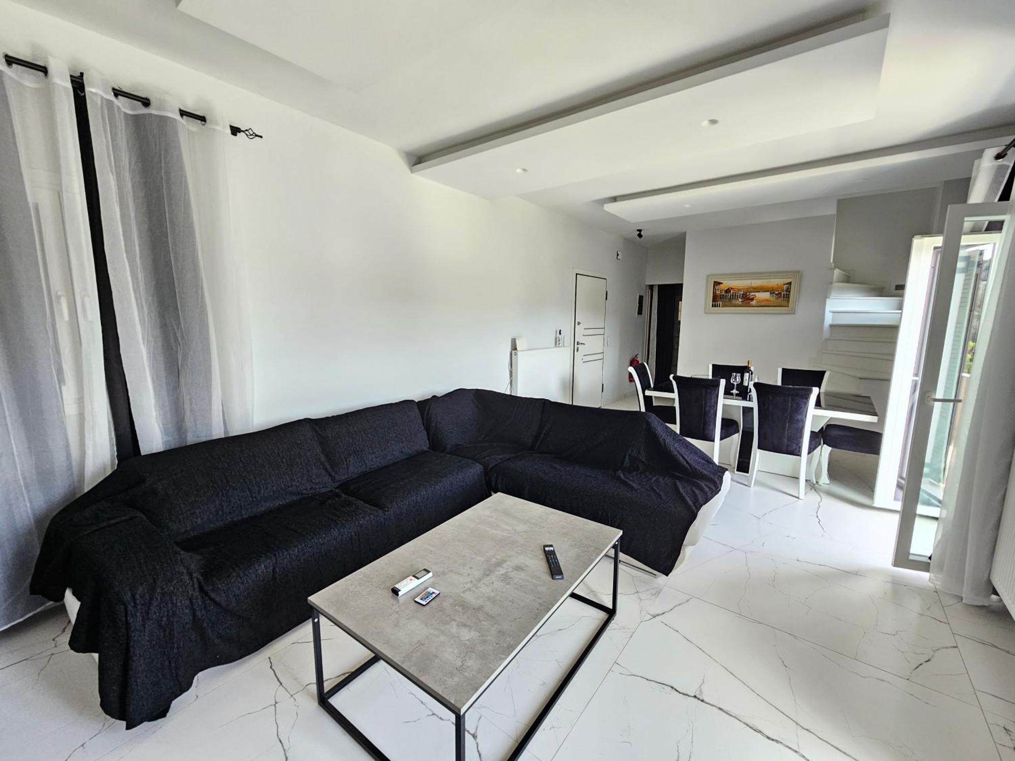 Grey Luxury House Apartment Ipsos Bagian luar foto
